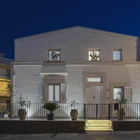 Casa Vacanze Oceano mare Pozzallo Exterior foto